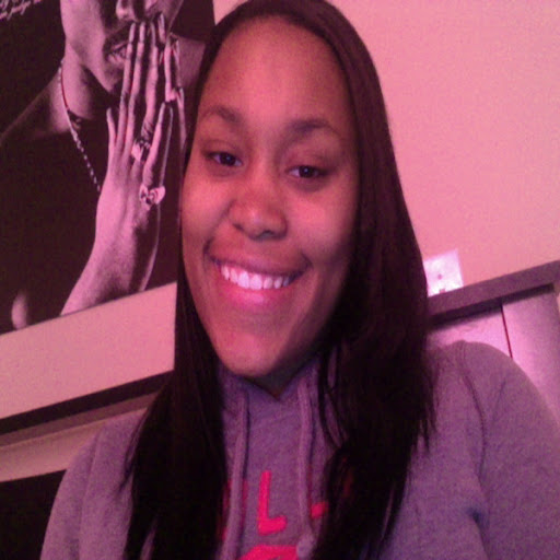 Chantel Neal Photo 14