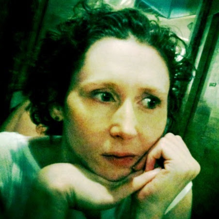 Anne Daniel Photo 12