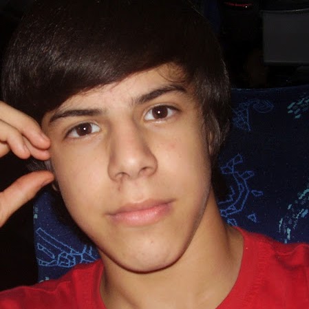 Roberto Ocampo Photo 27
