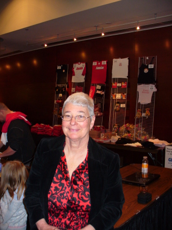 Barbara Morris Photo 42
