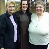 Angie Goebel Photo 9
