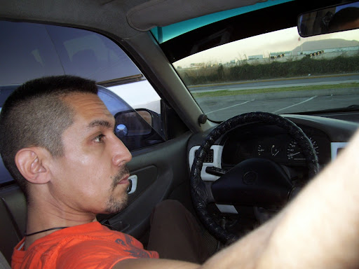 Joel Salinas Photo 4