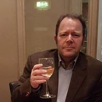 Stephen Leslie Photo 34