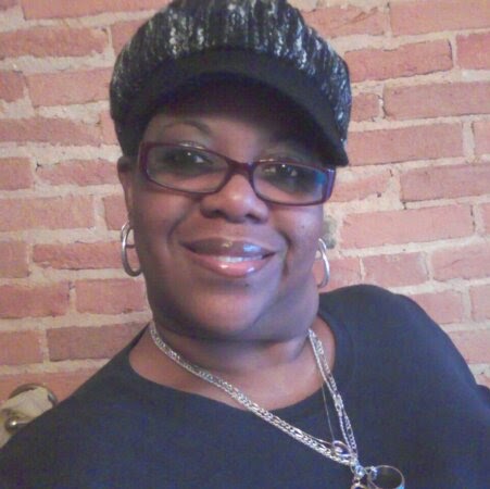 Regina Warren Photo 37