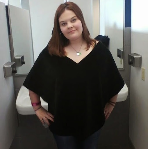 Nicole Berger Photo 35