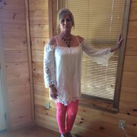 Deborah Bradley Photo 25