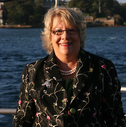 Sue Healy Photo 11