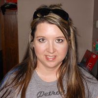 Stephanie Blackburn Photo 27