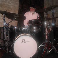 Kevin Ruth Photo 27