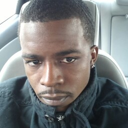 Desmond Robinson Photo 47