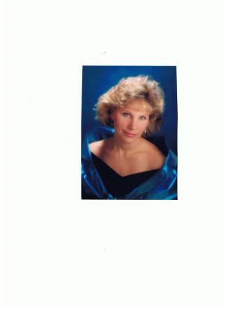 Judy Archer Photo 10
