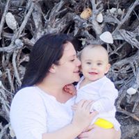 Amanda Hough Photo 22