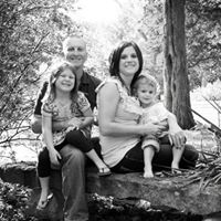 Megan Loomis Photo 21