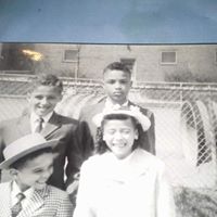 Pamela West Photo 20