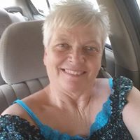 Belinda Lewis Photo 28