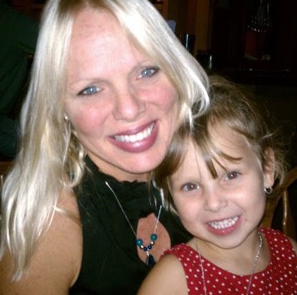Vicki Stevens Photo 32