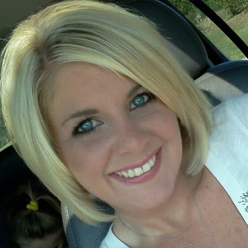 Amy Minor Photo 16