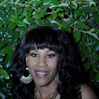 Regina Prater Photo 13