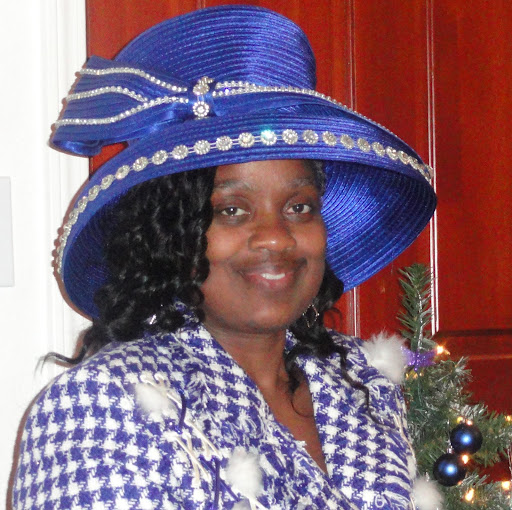 Gloria Harris Photo 29