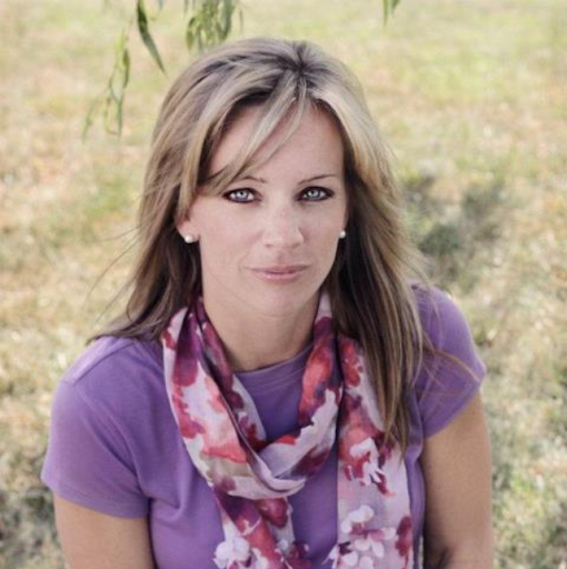Angela Ford Photo 18