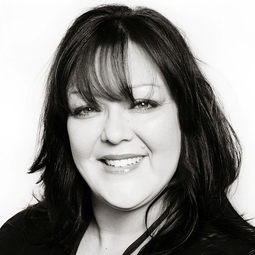 Jill Jackson Photo 24