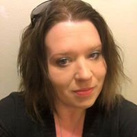 Kelly Meade Photo 15