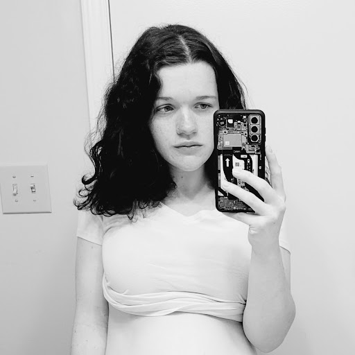 Leah Walker Photo 37