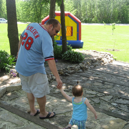 Mark Larson Photo 32