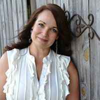 Christina Dickerson Photo 8