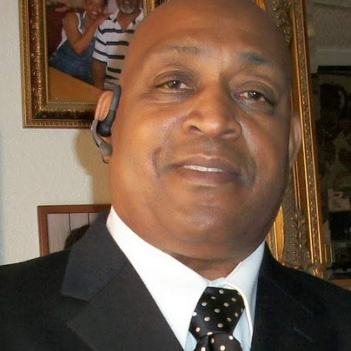 Ernest Green Photo 9