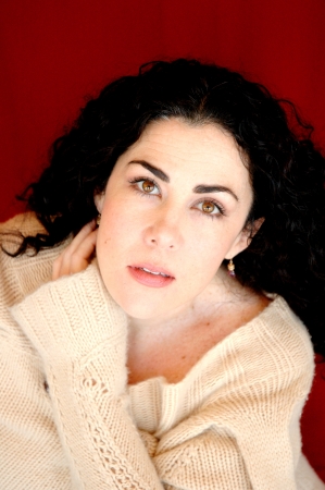 Emily Scott Photo 8