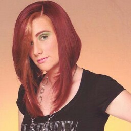 Kristen Mathis Photo 25