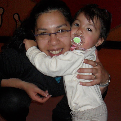 Maria Aquino Photo 33