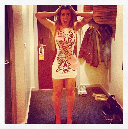 Rachael Bennett Photo 20