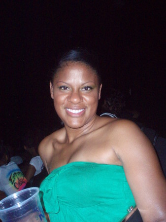 Leticia Watson Photo 19