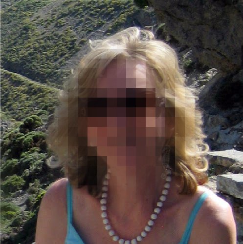 Anne Small Photo 5