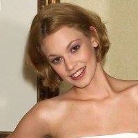 Renee Martine Photo 14