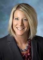 Lisa Bennett Photo 6