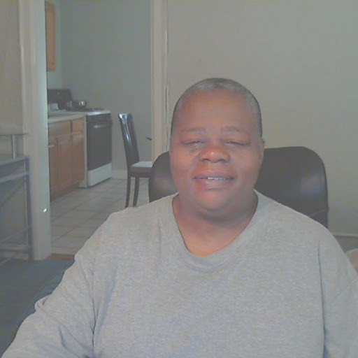 Valarie Green Photo 7
