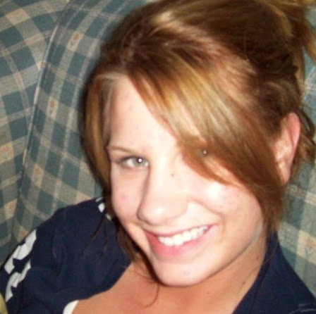 Heather Yarbrough Photo 13