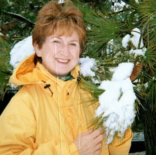 Susan Wyatt Photo 36