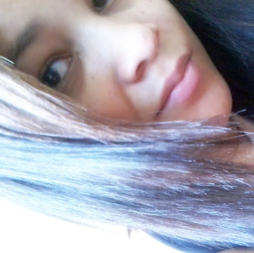 Veronica Carlos Photo 4