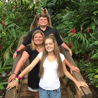 Julie Nordstrom Photo 28