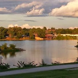 Tanya Wilson Photo 30