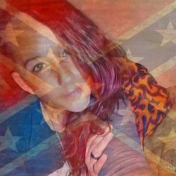 Christina Holloway Photo 17