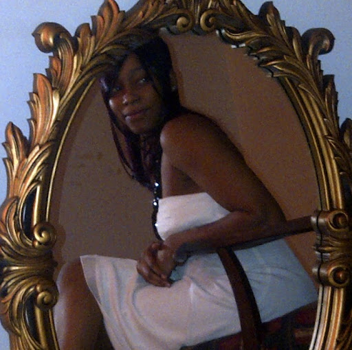 Kimberly Poole Photo 33