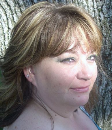 Denise Walker Photo 15
