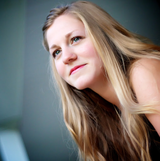 Sarah Stockton Photo 14