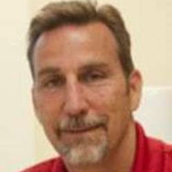 Dennis Arnett Photo 2
