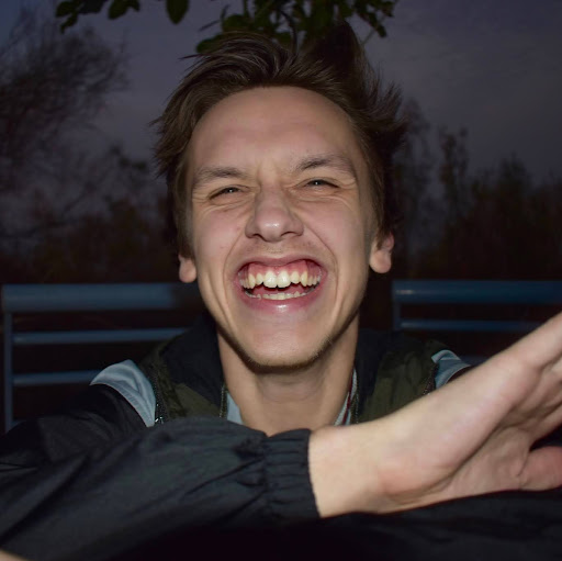 Benjamin Craig Photo 27